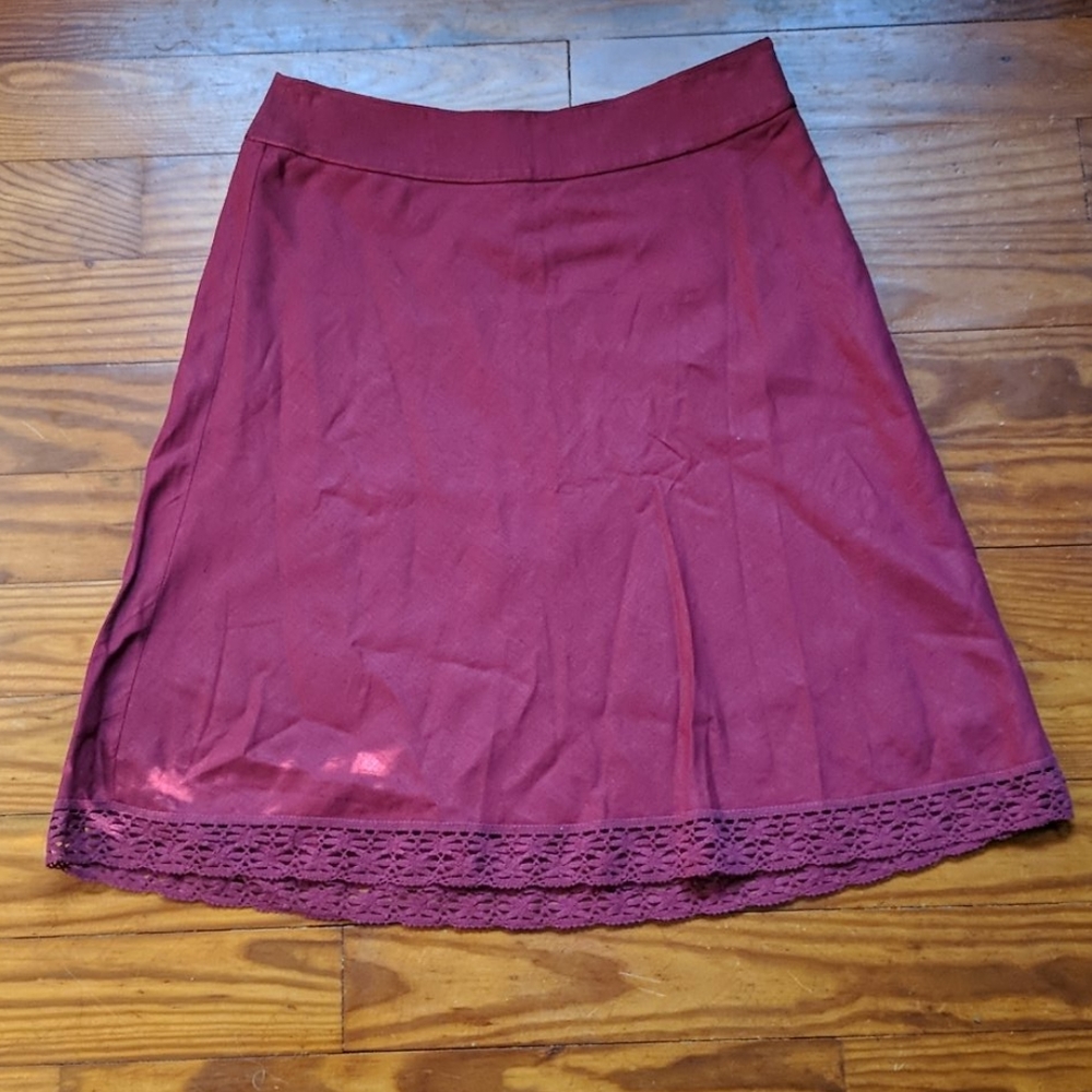 The limited burgundy red A-line skirt